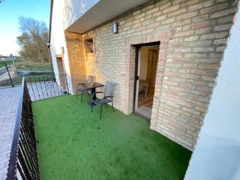 Kukorica Csarda Apartman 2 Balatonujlak Exterior foto