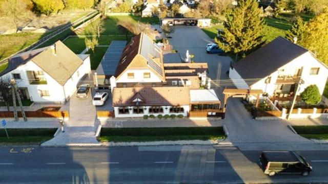 Kukorica Csarda Apartman 2 Balatonujlak Exterior foto